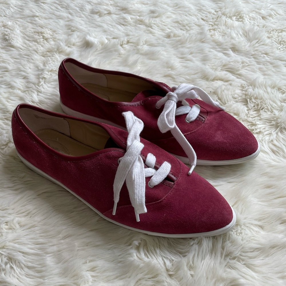 The Wendy Williams Collection Burgundy Pointed Toe Sneaker 10W
